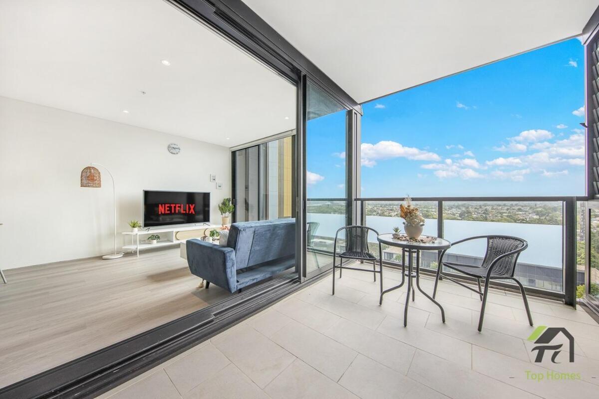 Vivid In North Ryde Apartment *